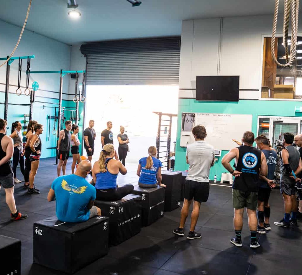 crossfit class in group